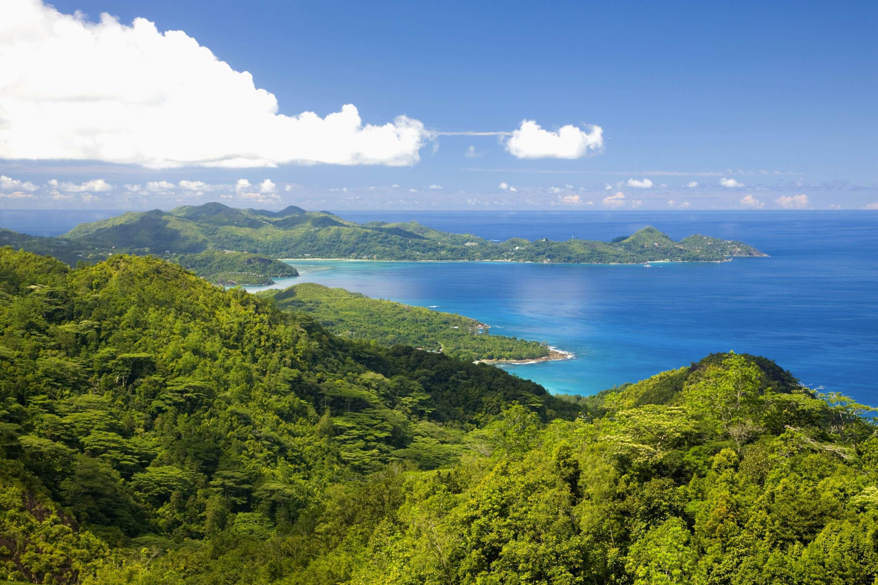 NP Morne, Port Glaud Lagoon i Port Launay